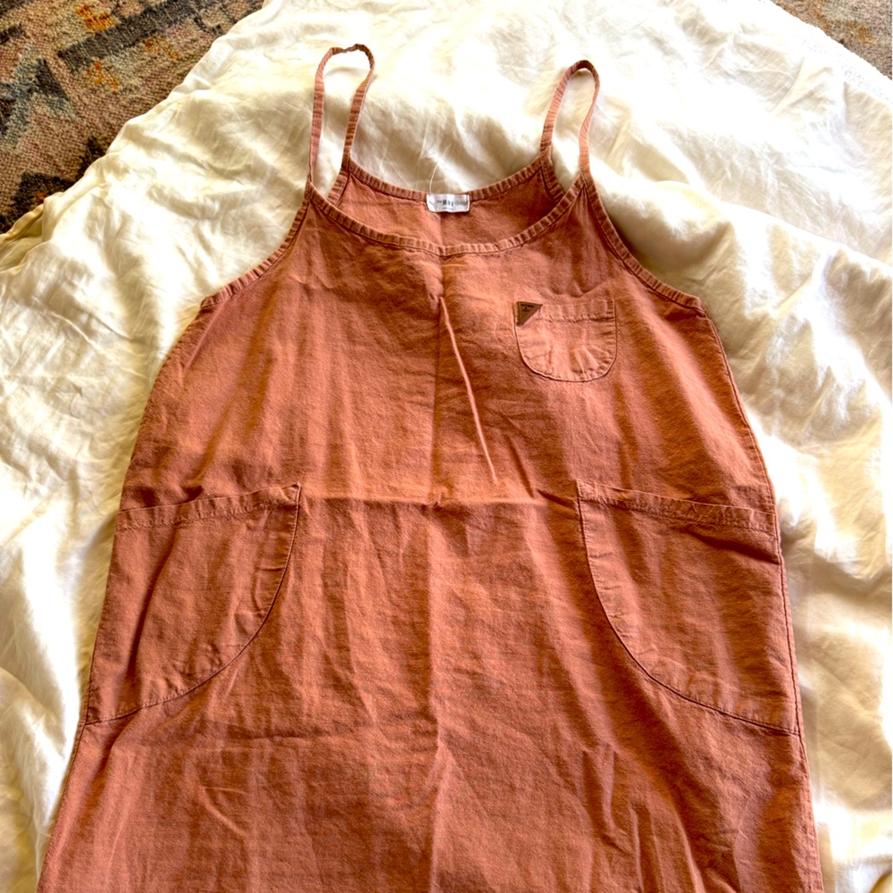 Linen dress / tunic. M/L apron-style